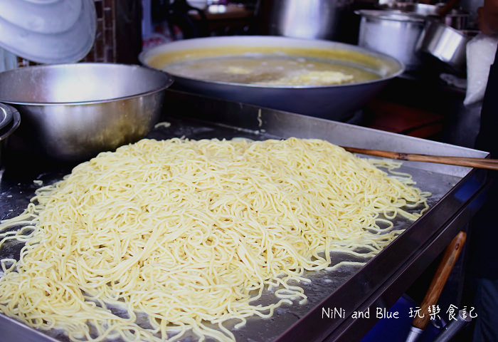 草屯青雲街麵攤09