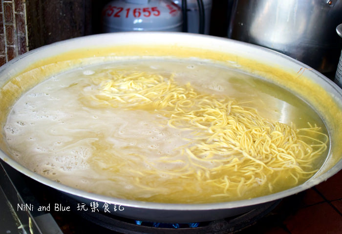 草屯青雲街麵攤11