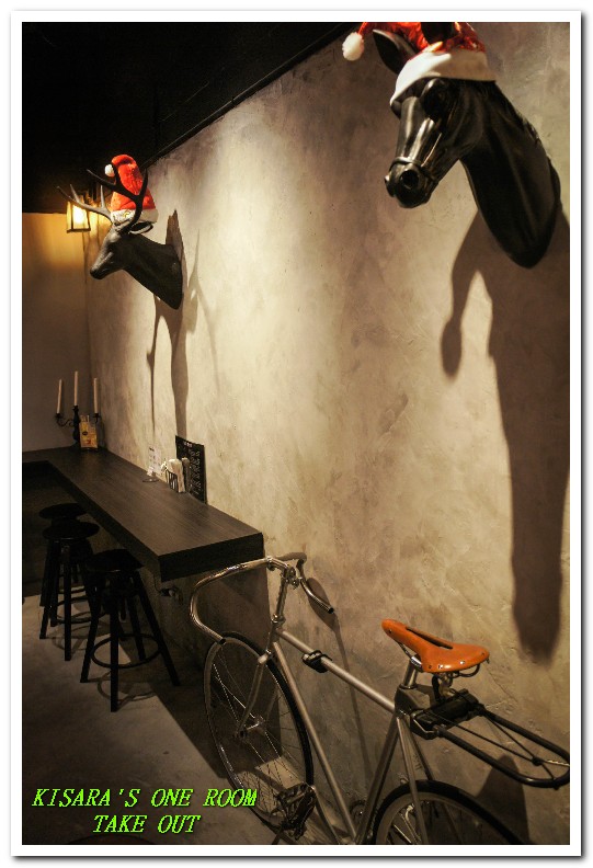 TAKE OUT burger & cafe：大安區早午餐．下午茶．手工漢堡美式餐廳──TAKE OUT