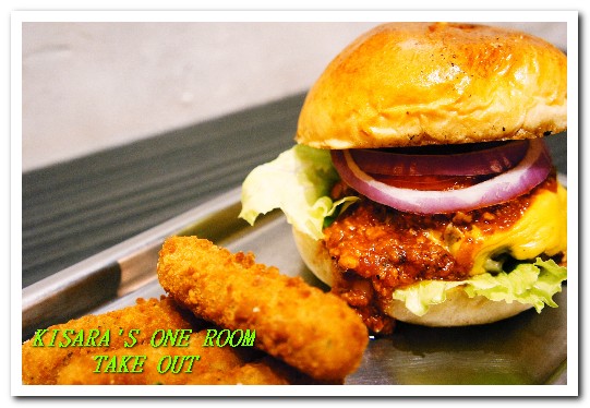 TAKE OUT burger & cafe：大安區早午餐．下午茶．手工漢堡美式餐廳──TAKE OUT