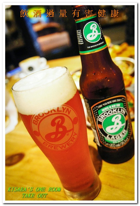 TAKE OUT burger & cafe：大安區早午餐．下午茶．手工漢堡美式餐廳──TAKE OUT