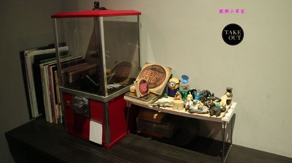 TAKE OUT burger & cafe:【台北美食】TAKE OUT美式餐廳@台北大安區/精釀啤酒/純手工漢堡