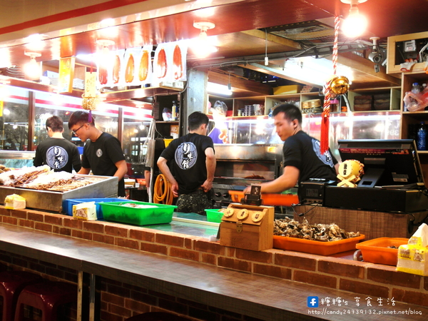 リ味館（生鮮水產，現烤海鮮）：〖台中│口碑券170〗リ味館 ❤ 尚青的海鮮抵家啦!!!生鮮水產，現烤海鮮~好野人の鍋霸氣登場!!!