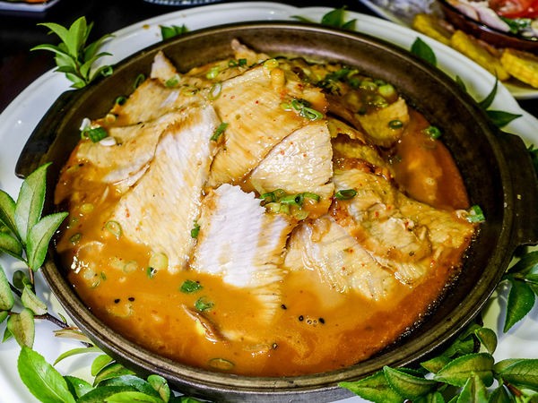 【桃園日式】樂燔日式創意料理‬-10人精緻合菜料理，共10道料理，一人才$600起，宴客最佳選擇．平價日料/桃園中正路美食/生魚片/握壽司