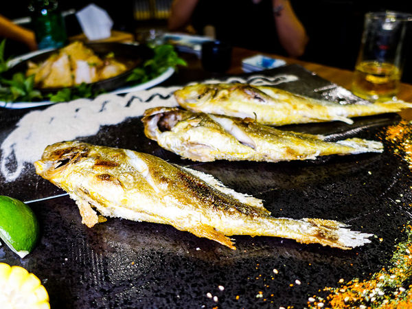 【桃園日式】樂燔日式創意料理‬-10人精緻合菜料理，共10道料理，一人才$600起，宴客最佳選擇．平價日料/桃園中正路美食/生魚片/握壽司