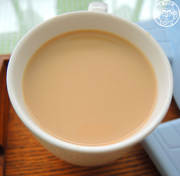 初鹿小站二店:呷飽祙【新北板橋・初鹿小站二店】純鮮乳做的吐司