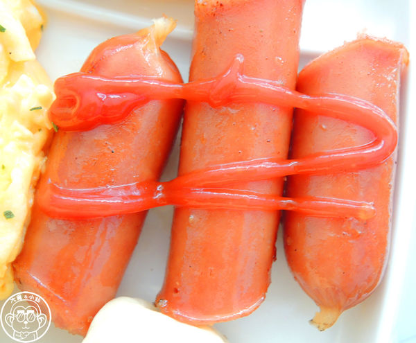 初鹿小站二店:呷飽祙【新北板橋・初鹿小站二店】純鮮乳做的吐司