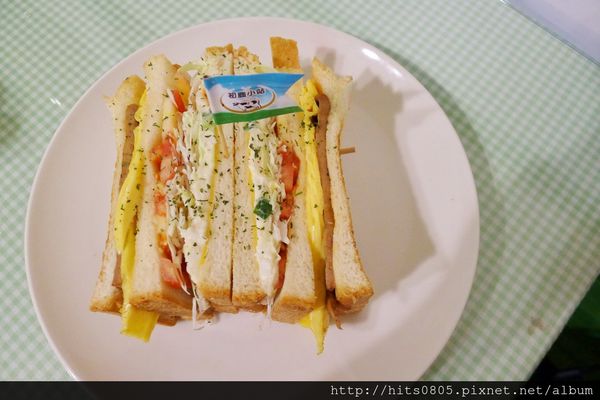 初鹿小站二店:口碑76-帶來滿滿活力的早晨.初鹿小站二店