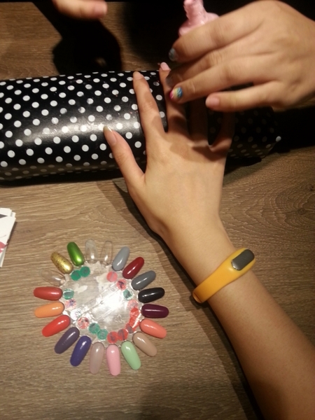 問鼎麻辣鍋養生鍋：【台北美食】一邊玩一邊吃，超優環境的問鼎麻辣鍋養生鍋@忠孝敦化站