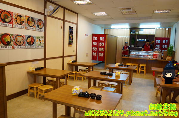 酒鶴壽司：【台南-中西區】平價x日式料理..食吧丼=18種海鮮...滿千送百/平日中午丼飯特價《酒鶴壽司》