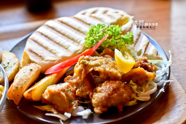 木門朝午洋食 MOMENT：台南 中西區． 舒適老房子有著美味鬆餅   木門朝午洋食 MOMENT