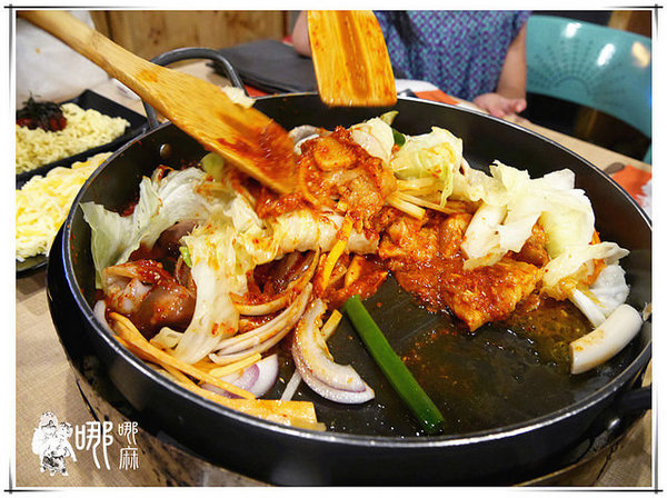 OMAYA(桃園莊敬店):【桃園 韓式料理】春川炒雞創始店在桃園~滿滿起司搭上酸辣韓式炒雞,還有可愛的棉花糖泡泡