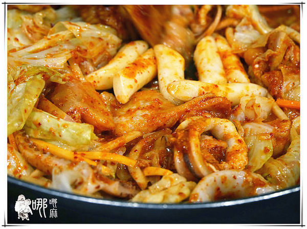 OMAYA(桃園莊敬店):【桃園 韓式料理】春川炒雞創始店在桃園~滿滿起司搭上酸辣韓式炒雞,還有可愛的棉花糖泡泡