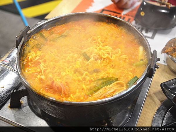 OMAYA莊敬店--藝文特區韓式料理