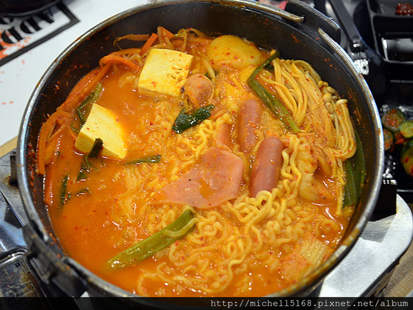 OMAYA莊敬店--藝文特區韓式料理