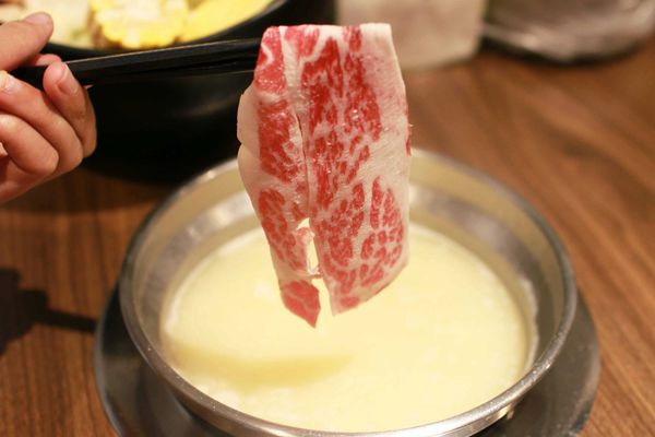 【新莊火鍋】樂崎火鍋-純正湯頭,海產鮮甜