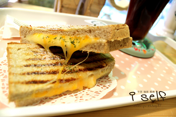I Self Cafe & Shop輕食咖啡館:201505051918內壢【可愛的日式雜貨衝浪風】iself午茶咖啡輕食屋