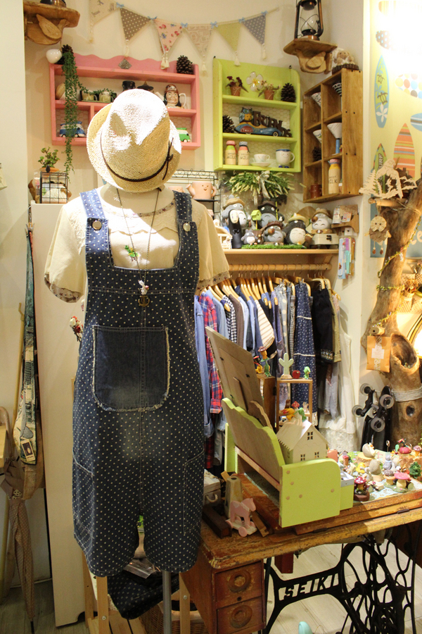 I Self Cafe & Shop輕食咖啡館:201505051918內壢【可愛的日式雜貨衝浪風】iself午茶咖啡輕食屋