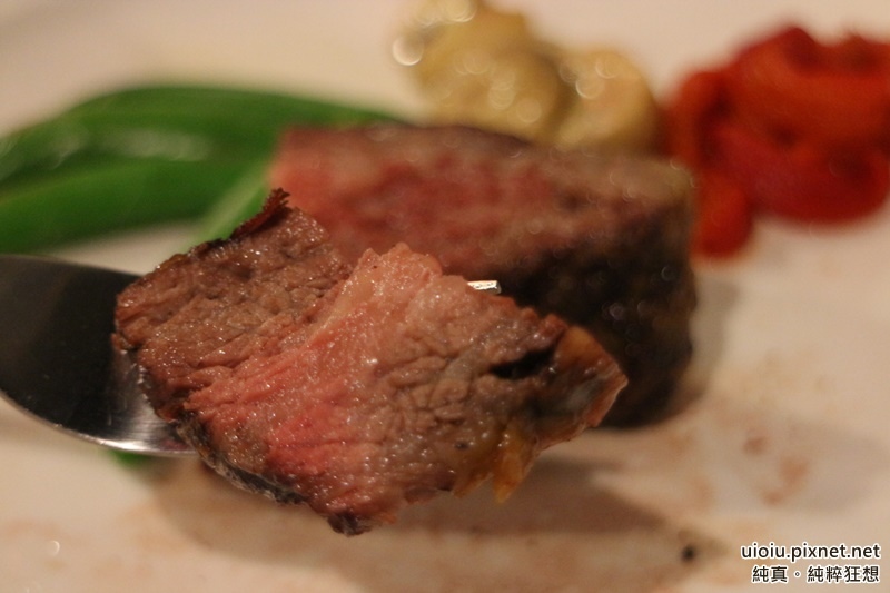 150726 台北 彭巴草原炭火牛排館022.JPG