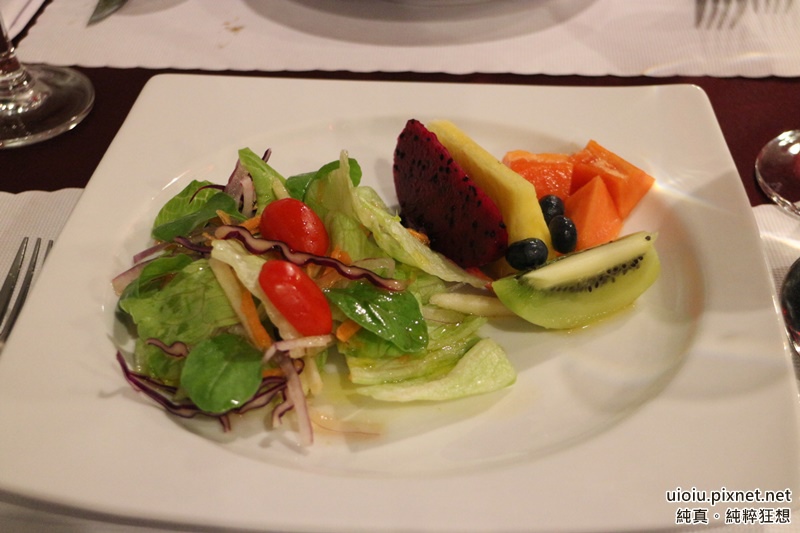 150726 台北 彭巴草原炭火牛排館012.JPG