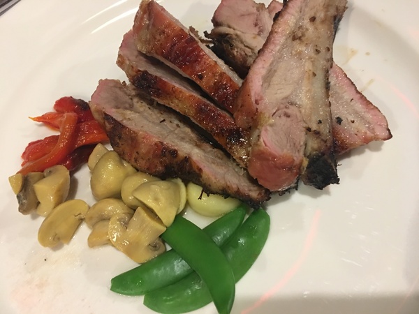 彭巴草原炭火牛排館：[台北食記] 採預約制～彭巴草原炭火牛排館。（簡單，自然）選用新鮮食材料理、簡單香料做提味， 讓饕客們真正的品嚐到阿根廷在地料理。