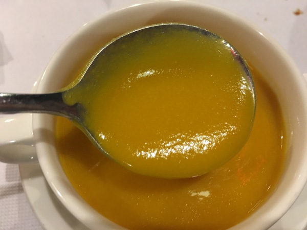 彭巴草原炭火牛排館：[台北食記] 採預約制～彭巴草原炭火牛排館。（簡單，自然）選用新鮮食材料理、簡單香料做提味， 讓饕客們真正的品嚐到阿根廷在地料理。