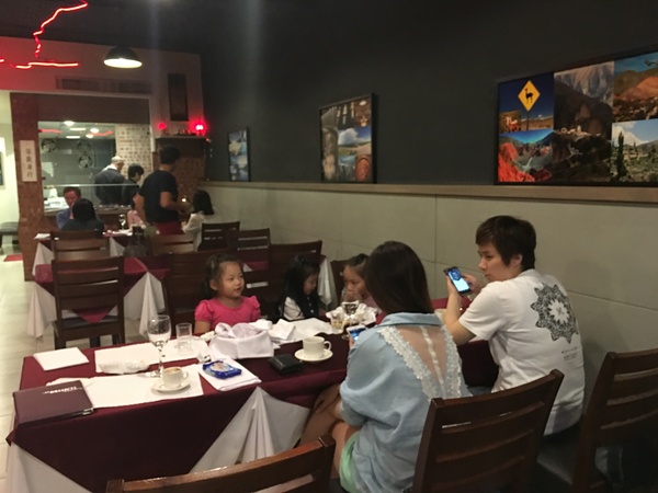 彭巴草原炭火牛排館：[台北食記] 採預約制～彭巴草原炭火牛排館。（簡單，自然）選用新鮮食材料理、簡單香料做提味， 讓饕客們真正的品嚐到阿根廷在地料理。