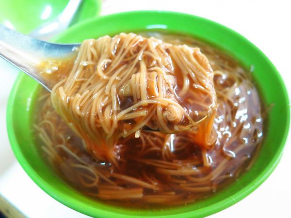 【三重美食】龍濱大腸麵線-運將們的最愛