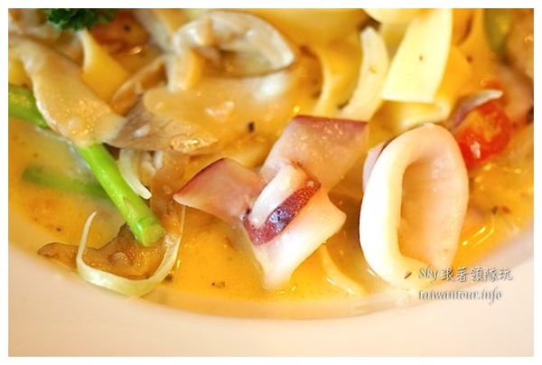 Chop Chop 恰恰食堂:市政府捷運站阪急百貨【Chop Chop恰恰親子餐廳】