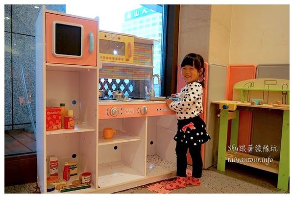 Chop Chop 恰恰食堂:市政府捷運站阪急百貨【Chop Chop恰恰親子餐廳】