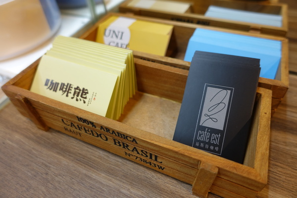 海是甜的 Honey Ocean:(胖樺食記)新北永和超推薦下午茶餐廳「海是甜的 Honey Ocean」,巧克力艾摩蛋糕好好吃/熱騰騰手工鬆餅/不加一成服務費/古巴三明治/捷運頂溪站/捷運永安市場