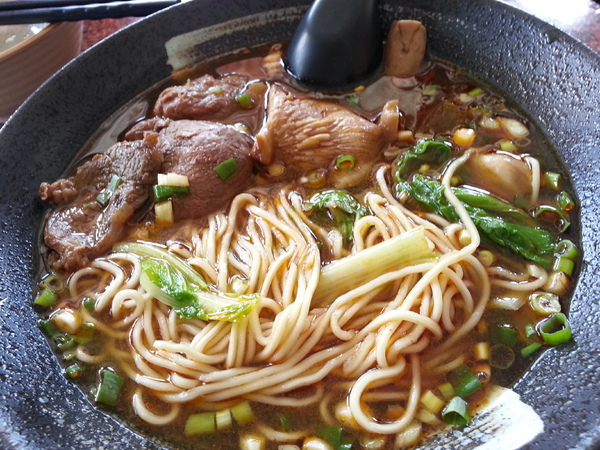 阿亮香菇園：[台中][景點]阿亮香菇園~鮮採菇菇真開心