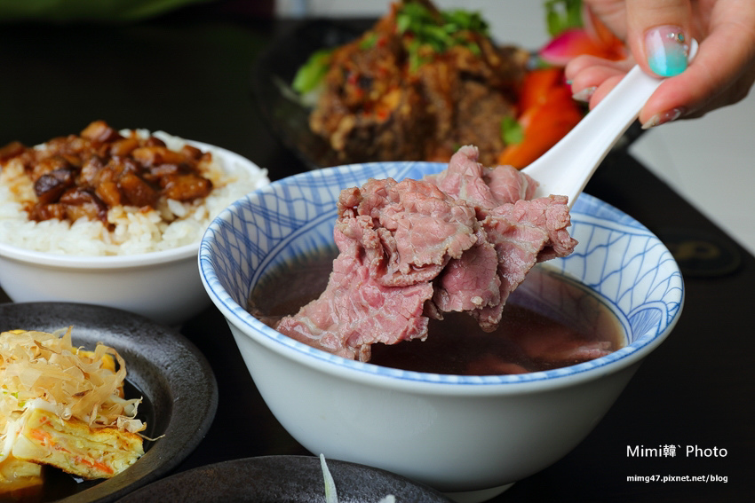 台南美食-周庄牛之屋牛肉湯-1.jpg