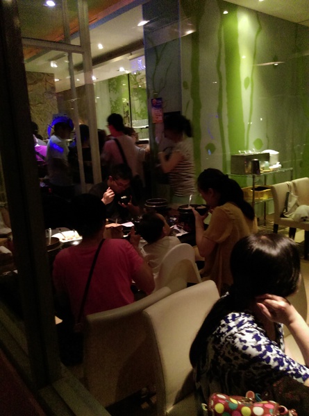 星月天空：南投星月天空 夜景超美 裡面有許多小動物 設施 有趣好玩的小天堂