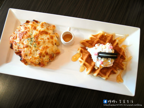 Red coffee&food:〖台中│美食〗Red coffee 對的咖啡 ❤ 強力推薦焗烤米麵,層次豐富,Q彈美味,店內還有提供比利時鬆餅、簡餐、輕食、鍋物及各式飲品唷!!