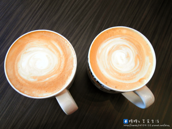 Red coffee&food:〖台中│美食〗Red coffee 對的咖啡 ❤ 強力推薦焗烤米麵,層次豐富,Q彈美味,店內還有提供比利時鬆餅、簡餐、輕食、鍋物及各式飲品唷!!