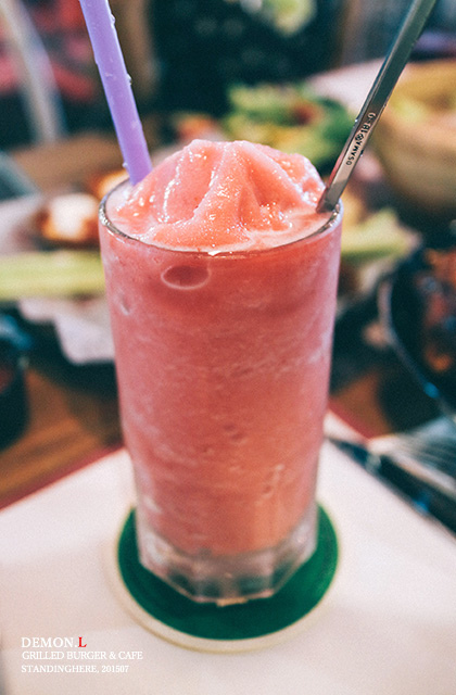 DemonL美式餐廳： Demon.L 美式餐廳, 捷運市政府站高 CP 值之惡魔風味運動酒吧