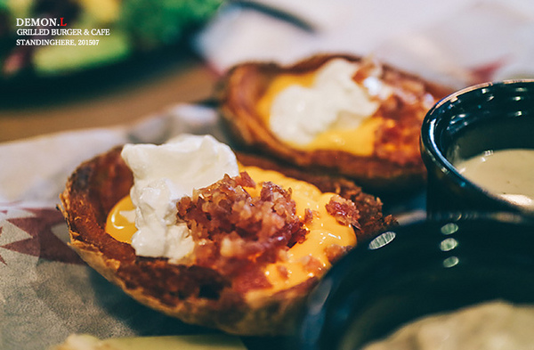 DemonL美式餐廳： Demon.L 美式餐廳, 捷運市政府站高 CP 值之惡魔風味運動酒吧