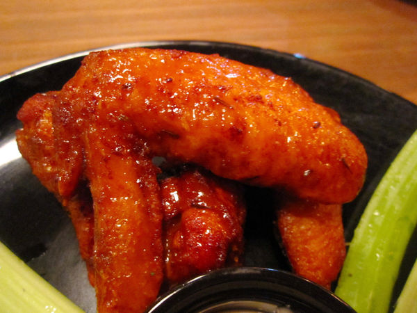 DemonL美式餐廳:【台北市】年輕人築夢打造經典美式料理餐廳-DemonL美式餐廳