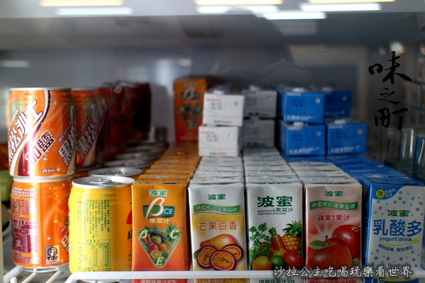 味之町精緻石頭火鍋涮涮鍋(吉林店):活蝦、帝王蟹火鍋吃到飽『味之町精緻石頭火鍋涮涮鍋(吉林店)』瓶裝啤酒任你喝