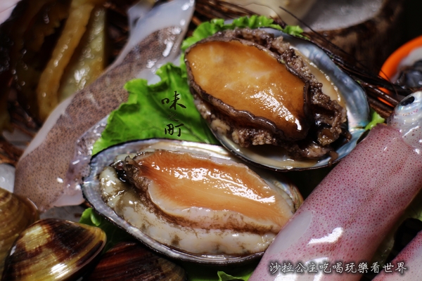 味之町精緻石頭火鍋涮涮鍋(吉林店):活蝦、帝王蟹火鍋吃到飽『味之町精緻石頭火鍋涮涮鍋(吉林店)』瓶裝啤酒任你喝