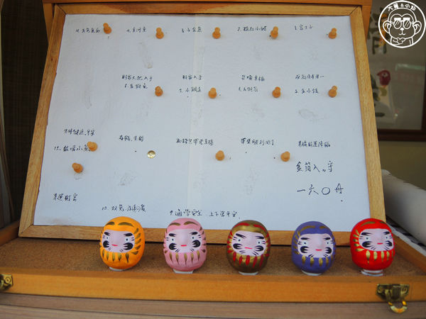 小晴空：呷飽祙【新北板橋･小晴空】稻荷神社裡賣立吞三明治