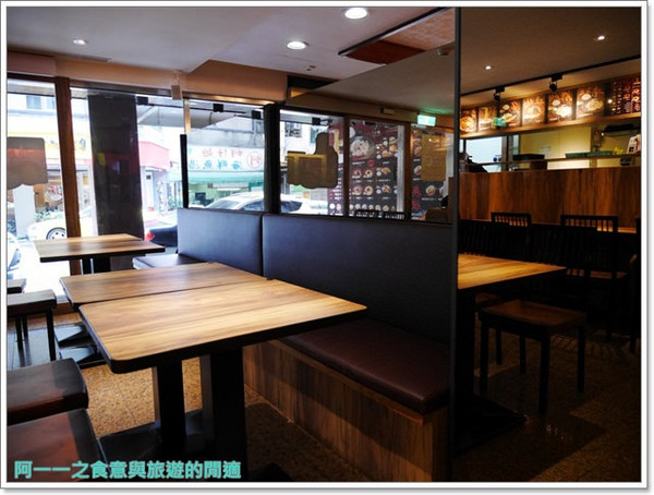 食屋重次郎:捷運中山站 食屋重次郎 雪花咖哩烏龍麵/巨無霸咖哩飯~東京當紅神奇幕斯烏龍麵等你來試試