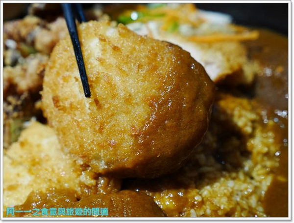 食屋重次郎:捷運中山站 食屋重次郎 雪花咖哩烏龍麵/巨無霸咖哩飯~東京當紅神奇幕斯烏龍麵等你來試試