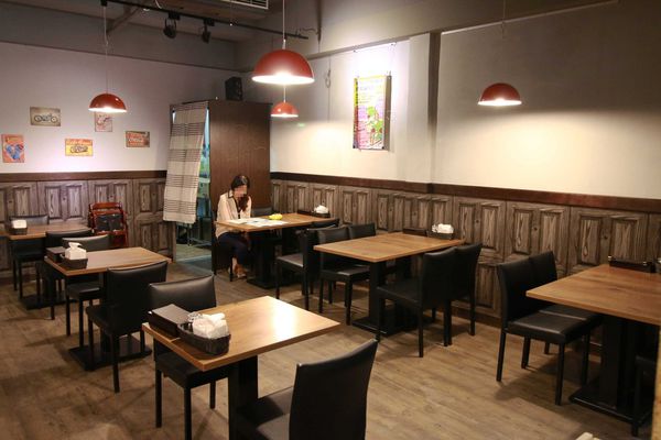 【新莊牛排館】超越原味炭烤牛排-安格斯、Prime原汁原肉的美味-輔大