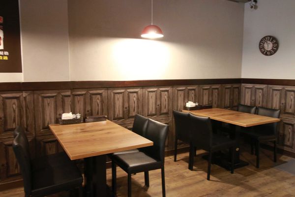 【新莊牛排館】超越原味炭烤牛排-安格斯、Prime原汁原肉的美味-輔大