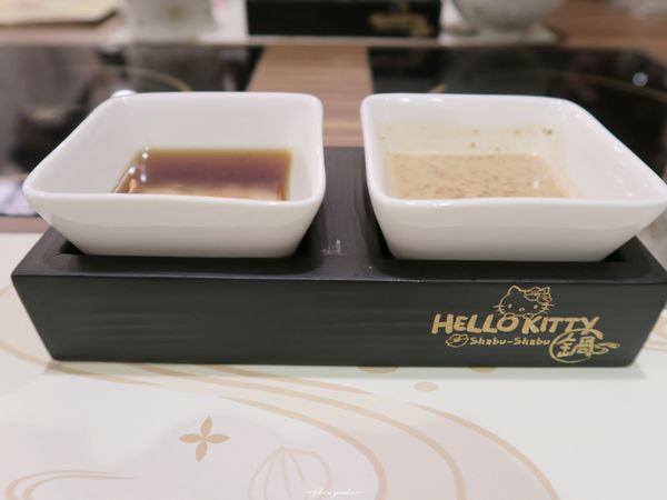 Hello Kitty Shabu Shabu：[OpenRice新店快閃祕密]台北 捷運忠孝敦化站 HELLO KITTY Shabu-Shabu ~kitty迷瘋狂之地