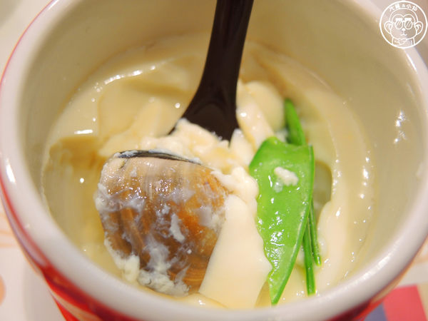 Hello Kitty Shabu Shabu:呷飽祙【台北大安・Hello Kitty Shabu-Shabu】全球首間Hello Kitty火鍋店