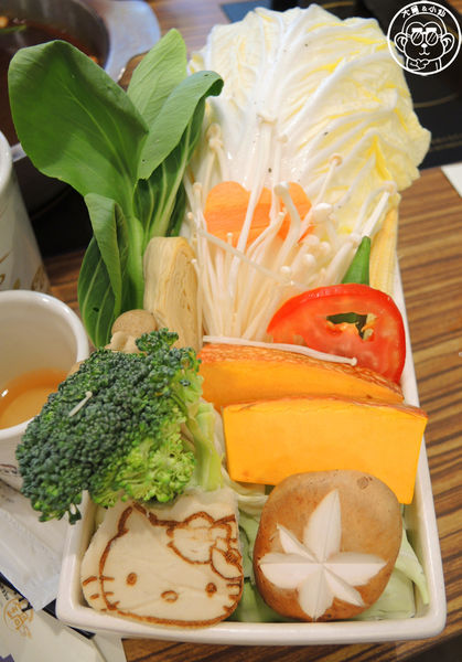 Hello Kitty Shabu Shabu:呷飽祙【台北大安・Hello Kitty Shabu-Shabu】全球首間Hello Kitty火鍋店