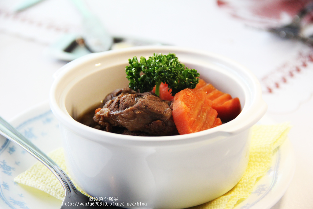 綠洲西餐廳 (17).JPG